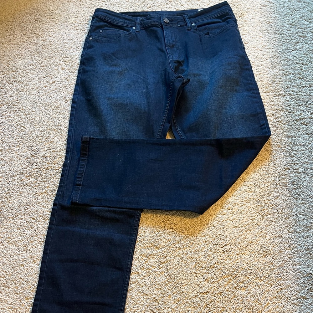 Buffalo David Bitton Jeans Men's Dark Wash Denim Size"  36" x 32" MSRP: $99